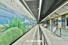 还没开通的地铁里到底是什么样的